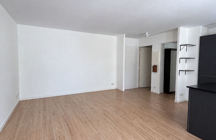 Vente Appartement 2 pièces — photo 2