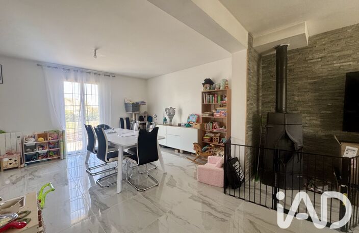 Vente Maison/villa 5 pièces — photo 2
