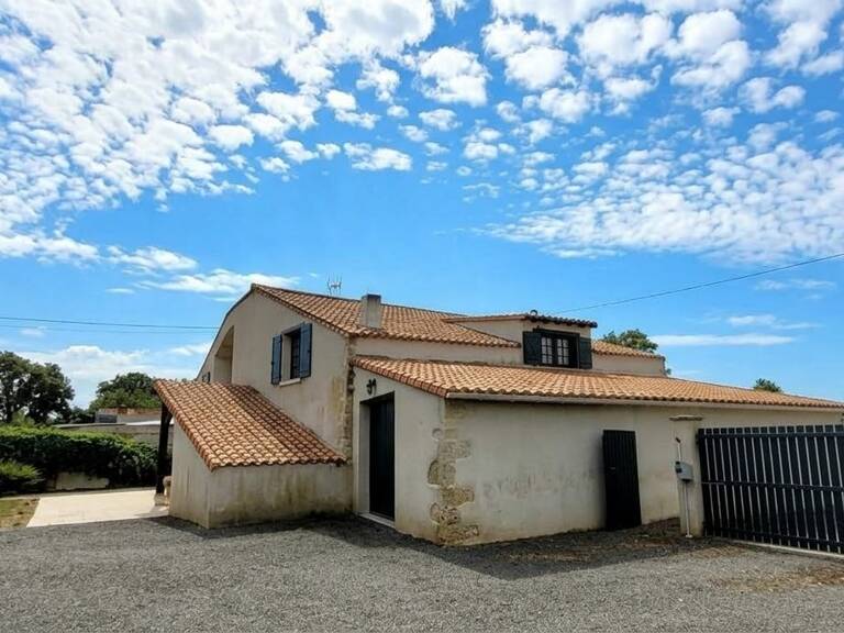 Vente Maison de campagne 7 pièces — photo 1