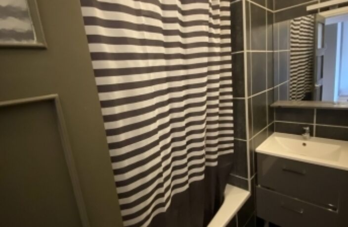 Vente Immeuble 300 m&sup2; — photo 4