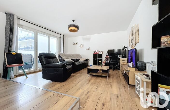 Vente Appartement 4 pièces — photo 2