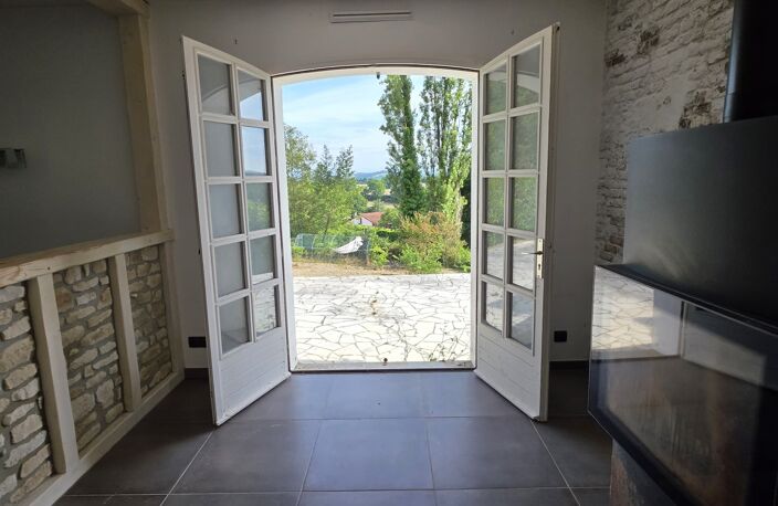 Vente Maison/villa 5 pièces — photo 3