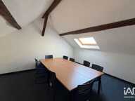 Location Local d'activités 150 m&sup2; — photo 3