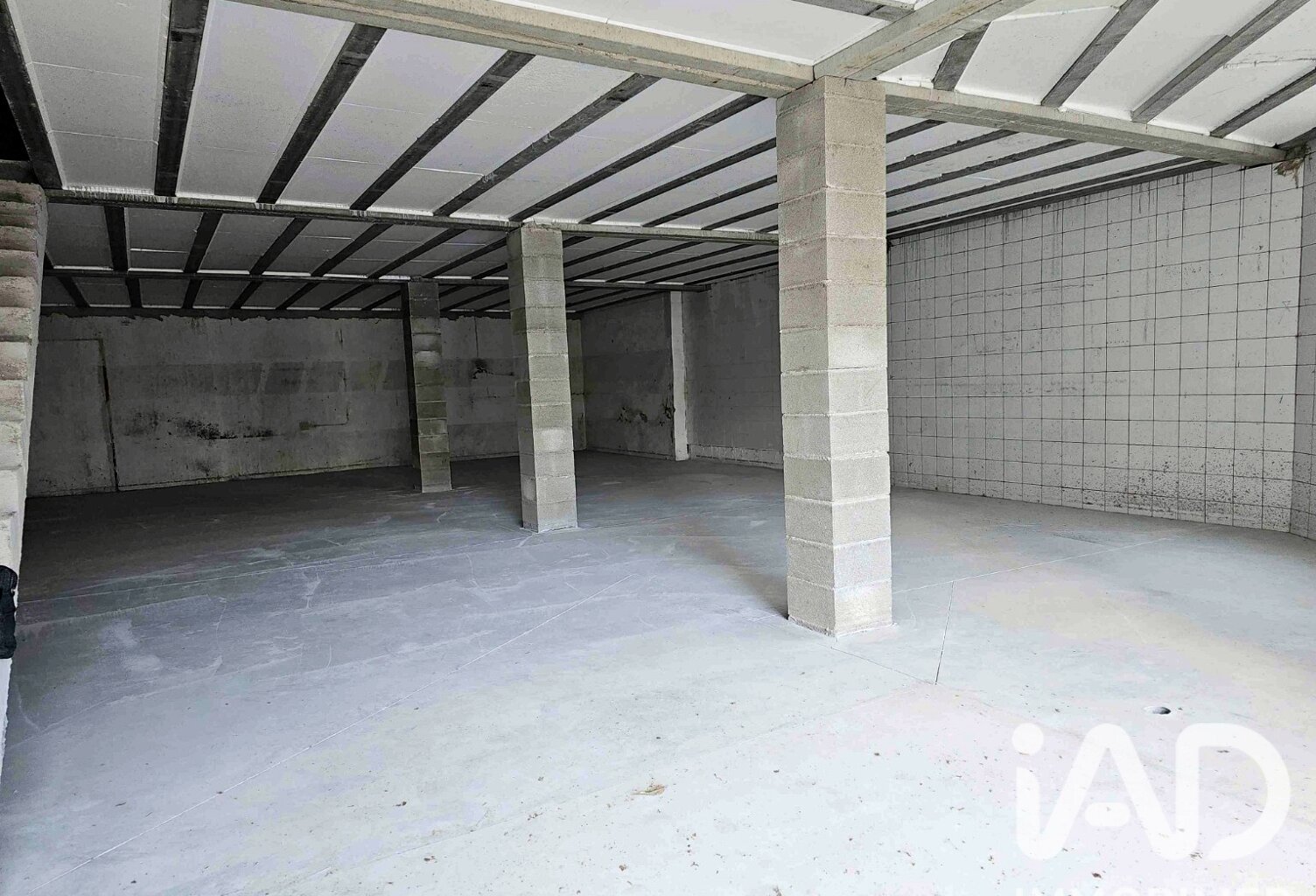 Vente Immeuble 408 m&sup2; — photo 1