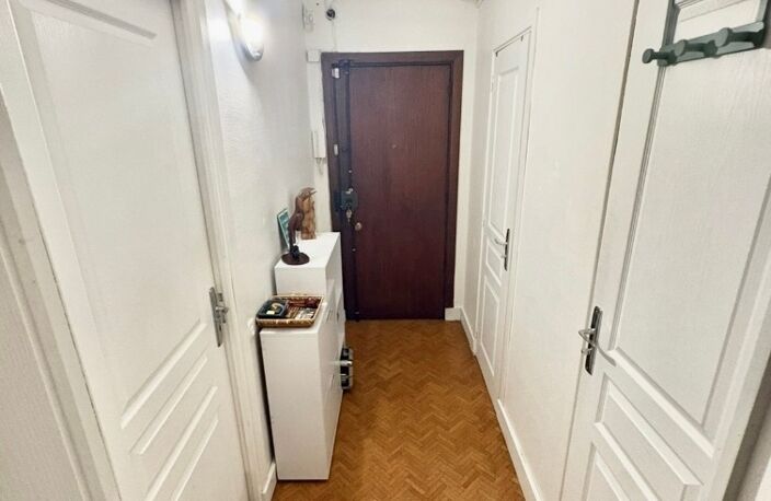 Vente Appartement 1 pièce — photo 2