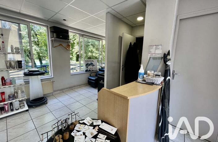 Vente Esthétique, Coiffure 43 m&sup2; — photo 3