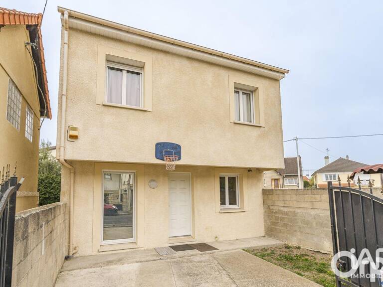 Vente Maison/villa 4 pièces — photo 1