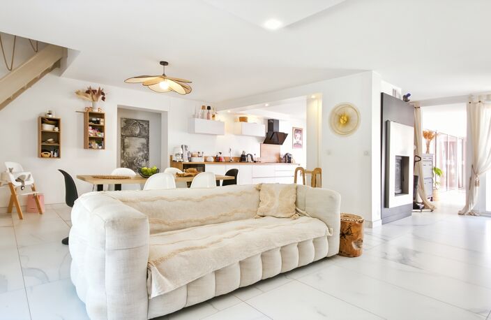 Vente Maison/villa 7 pièces — photo 3