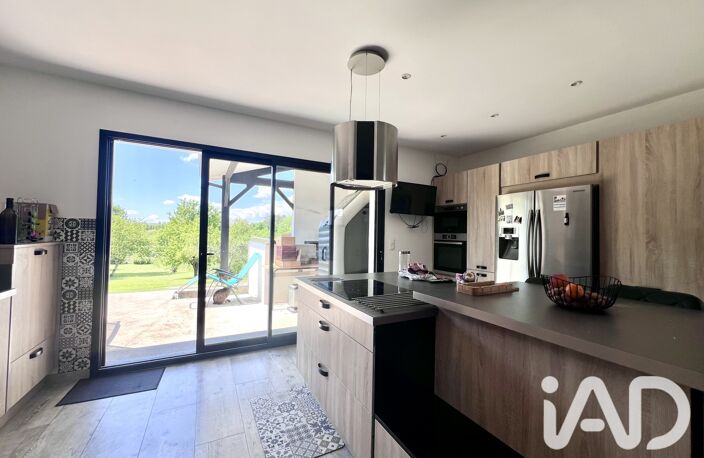 Vente Maison de campagne 5 pièces — photo 3