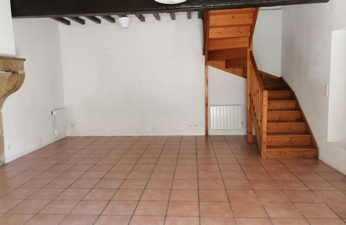 St Laurent de Mure, T3 de 66 m2 — photo 4