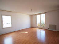T 3 +BALCON POITIERS - 3 pièce(s) - 65.14 m2 — photo 2