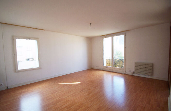 T 3 +BALCON POITIERS - 3 pièce(s) - 65.14 m2 — photo 2