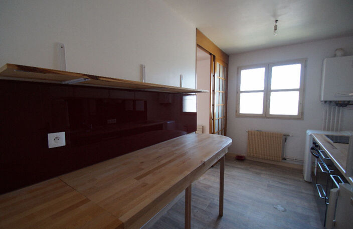 T 3 +BALCON POITIERS - 3 pièce(s) - 65.14 m2 — photo 5
