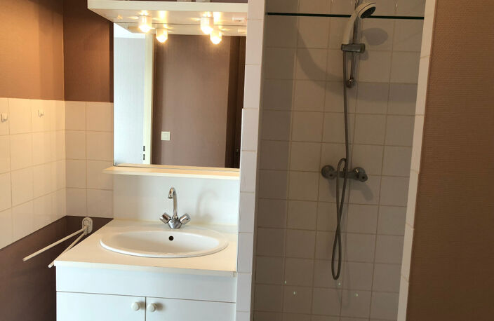 MONTBERNAGE STUDIO AVEC PARKING - 21.87 m2 — photo 5