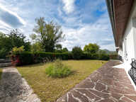 Dans un cadre privilégié, maison de 120 m2 avec garage, jardin et 4 chambres — photo 2