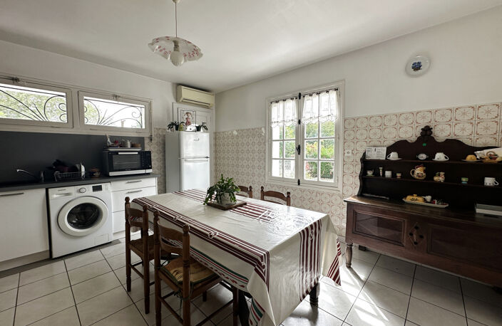 Dans un cadre privilégié, maison de 120 m2 avec garage, jardin et 4 chambres — photo 4