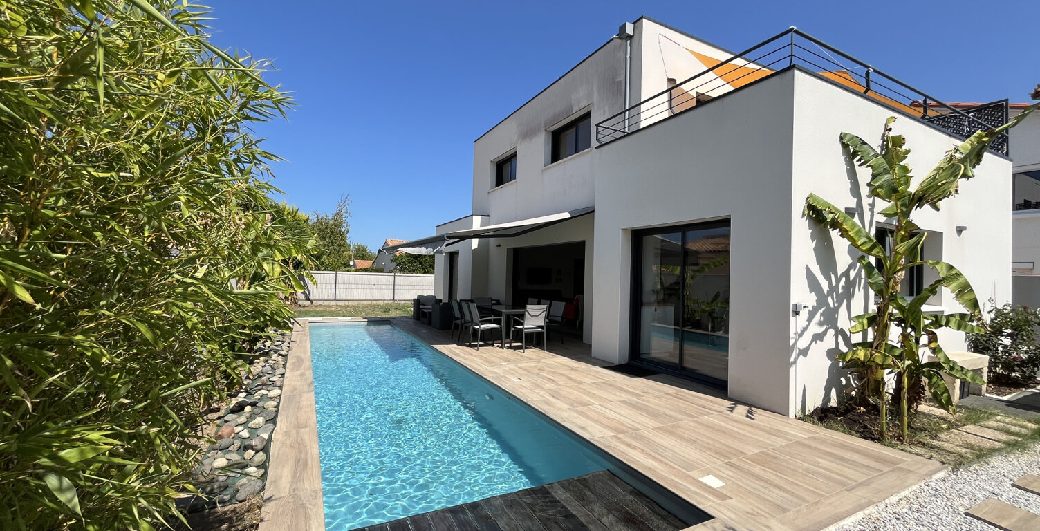 SAINT PALAIS SUR MER — photo 1