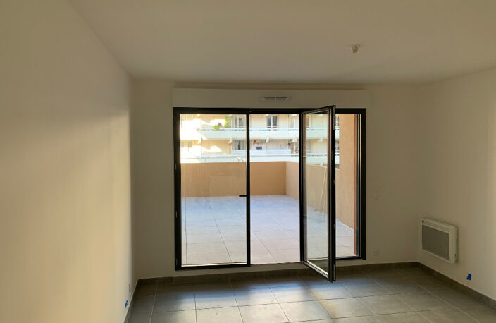 Appartement 2 pièces - NEUF - 42.33m2 + terrasse de 23m2 — photo 2