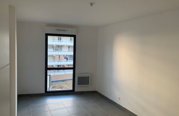 Appartement 2 pièces - NEUF - 42.33m2 + terrasse de 23m2 — photo 4