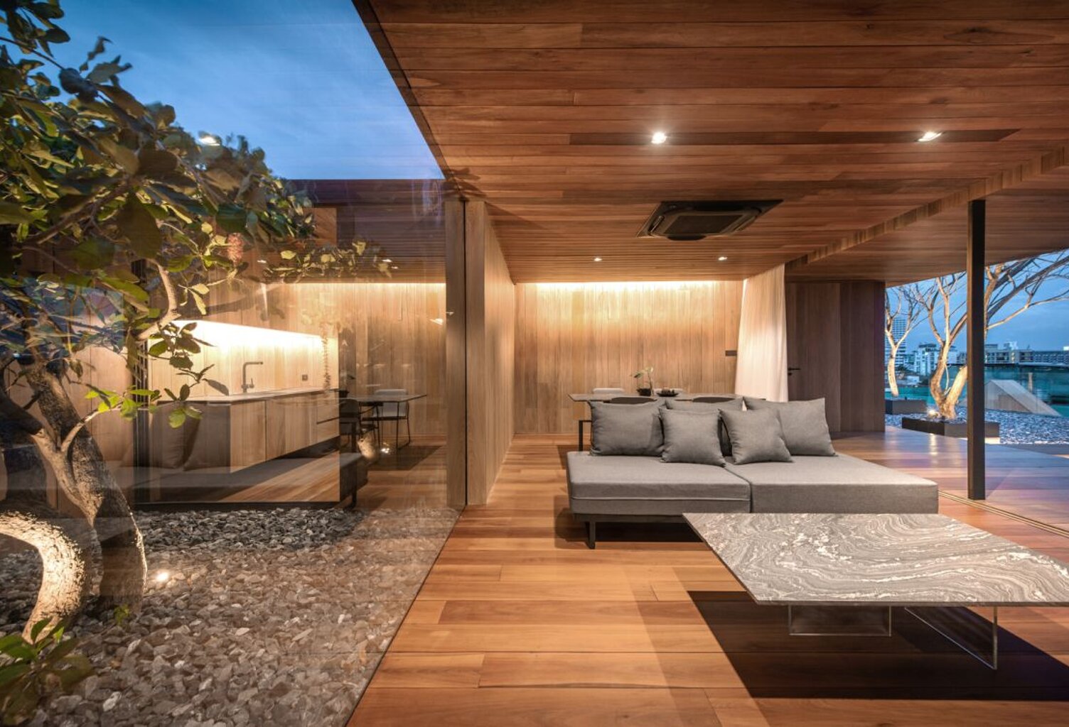 Superbe T4 de 90m2 avec Balcon belle exposition ! — photo 1