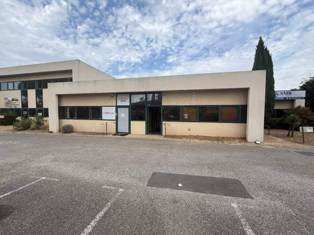 Local commercial   Septèmes-les-Vallons  138,22 m2   1 250 € HT   / mois hors charges — photo du bien