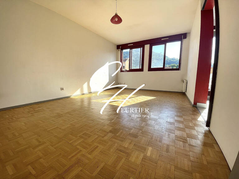 Beau T1 idéalement situé — photo 1