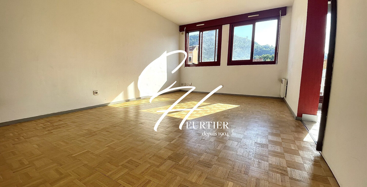 Beau T1 idéalement situé — photo 1