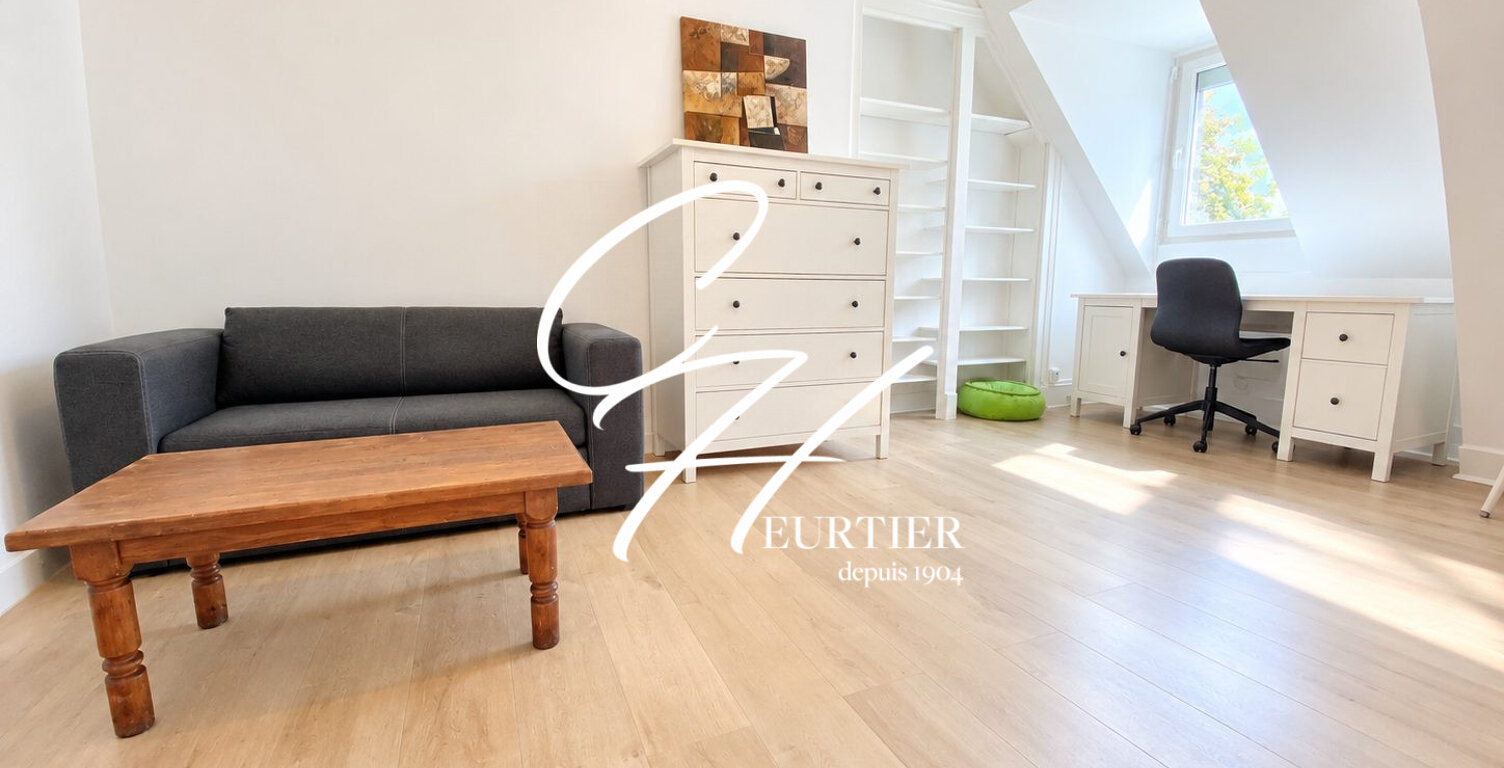 GRENOBLE ÎLE VERTE  Charmant studio meublé — photo 1