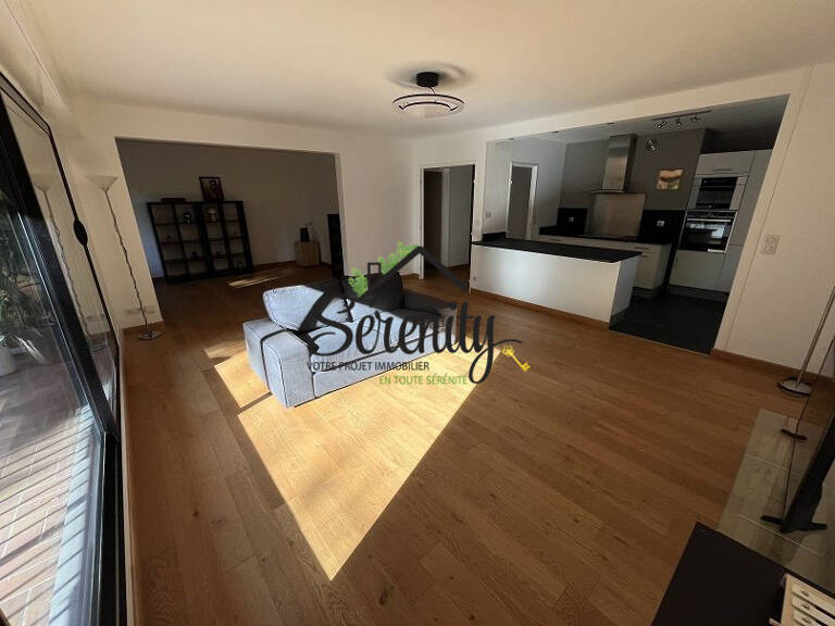 Appartement type 3, 2 chambres, balcons et parking. — photo 1