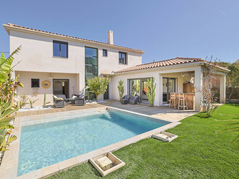 Villa contemporaine -152 m2 piscine et double garage à proximité des commodités — photo 1