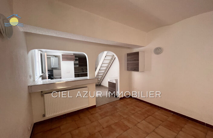 vente maison de ville 3 Pièce(s) — photo 2