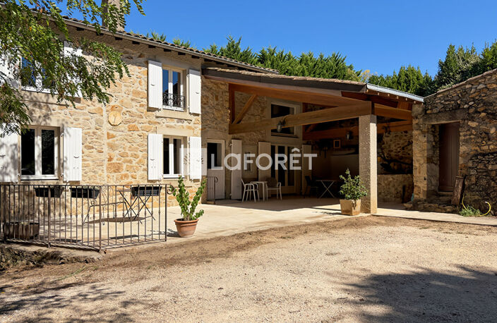CHARMES-SUR-RHÔNE MAISON EN PIERRE SUR 4,5 HECTARES — photo 2