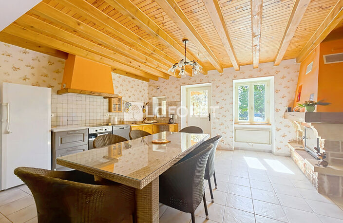 CHARMES-SUR-RHÔNE MAISON EN PIERRE SUR 4,5 HECTARES — photo 5