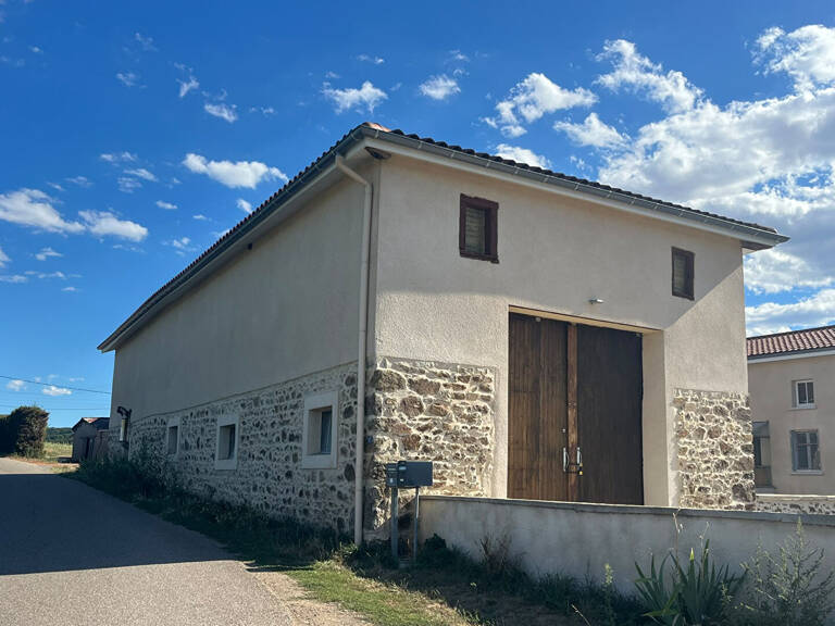 GRANGE 150 m² À LOUER CHEVRIÈRES STOCKAGE — photo 1