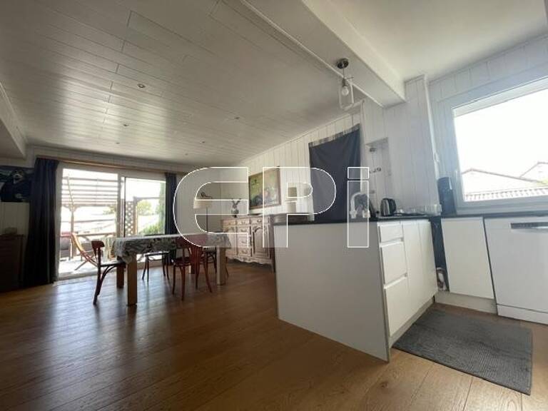 6414<br>Maison d'habitation sur 3 niveaux<br>TERRASSE avec VUE s — photo 1