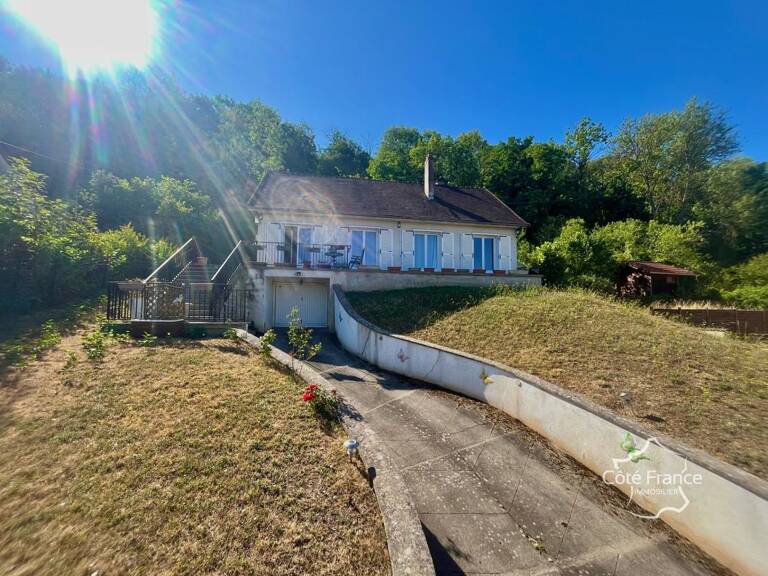 CLAMECY   Pavillon parfaitement entretenu avec une partie fo — photo 1