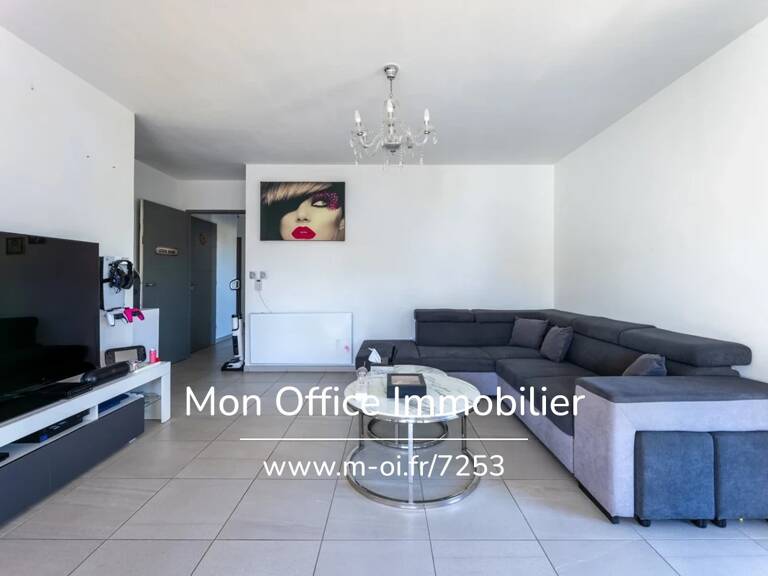 Référence : 7253-MCO. - Dernier étage Appartement 3 pièces terrasse et place de parking privative en sous sol — photo 1