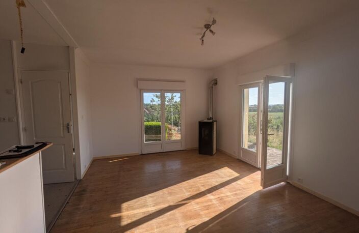 Pavillon sur sous-sol complet avec prairie 6 000 m² — Vue dégagée plein sud au calme absolu — photo 4