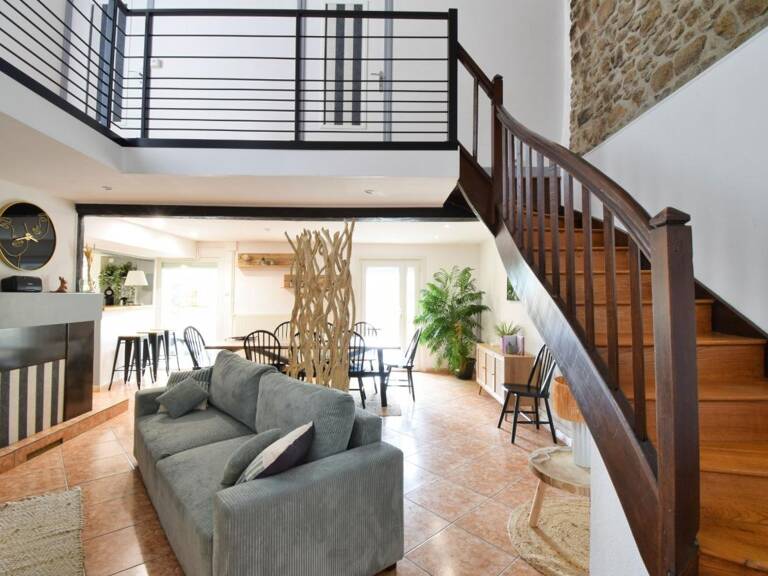 *** EXCLUSIVITE *** 🏡 MAISON COUP DE CŒUR DE 132 M² *** CUNLHAT 63590 *** — photo 1