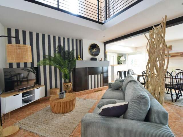 *** EXCLUSIVITE *** 🏡 MAISON COUP DE CŒUR DE 132 M² *** CUNLHAT 63590 *** — photo du bien