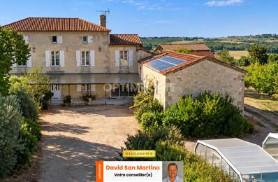 Maison en pierre avec piscine et dépendances – Vue dominante sur la campagne gersoise — photo du bien