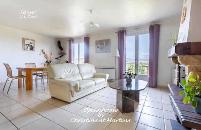 Maison à vendre 5 pièces - 4 chambres DALLET (63) – Vue exceptionnelle sur la chaîne des Puys — photo 3
