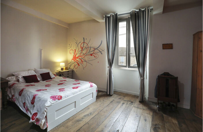 (64 800) - LAGOS - INVESTISSEUR - MAISON BEARNAISE - 6 PIECES - 4 CHAMBRES - 194 m2 - PARCELLE 558 m2 - JARDIN PLAT ET CLOS — photo 4