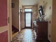 MAISON 2 CHAMBRES AVEC DOUBLE GARAGE ET JARDIN — photo 3
