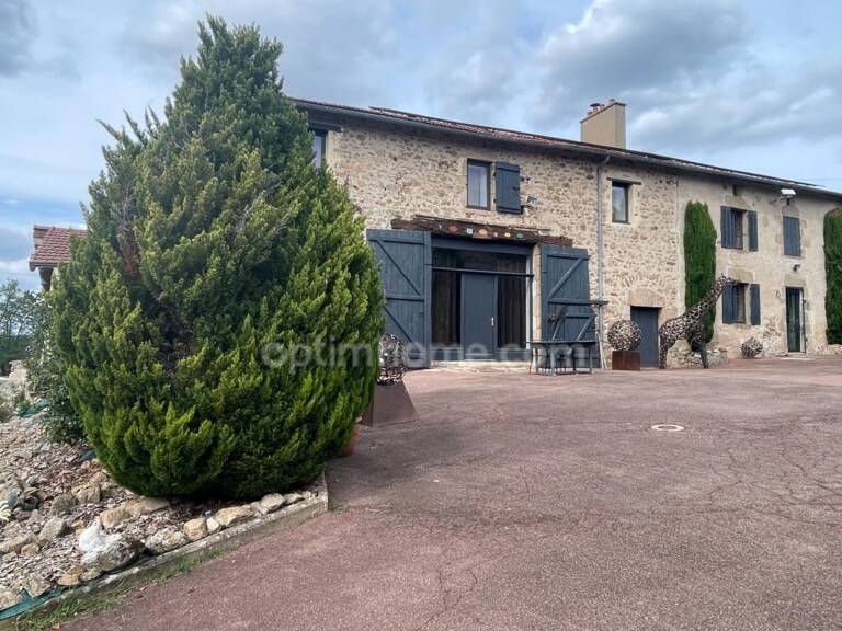 Corps de ferme rénové de 320 m2 habitables avec dépendances et terrain — photo 1