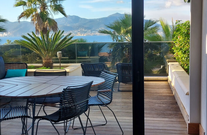 Porticcio Appartement T2 récent avec vaste terrasse  vue mer — photo 3