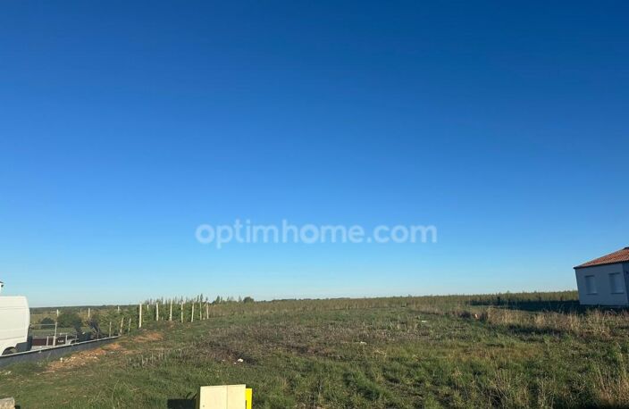 Terrain à vendre viabilisé de 562,00 m² SAINT JEAN DE BEUGNE (85) — photo 2