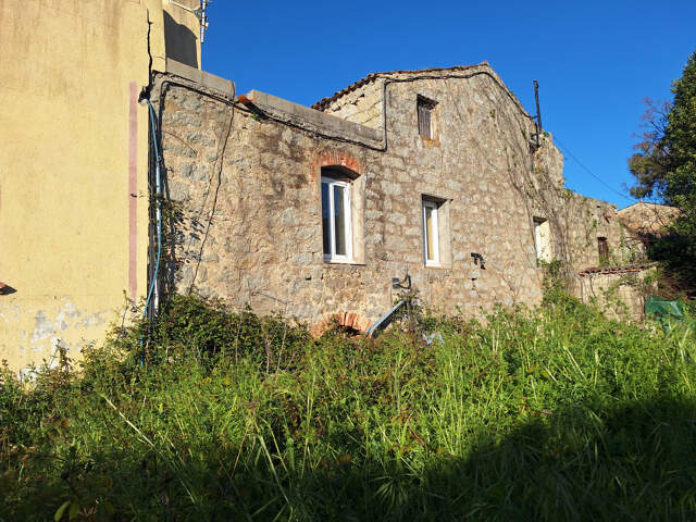 Local commercial 300m2 avec possibilité d'agrandissement- pr — photo du bien