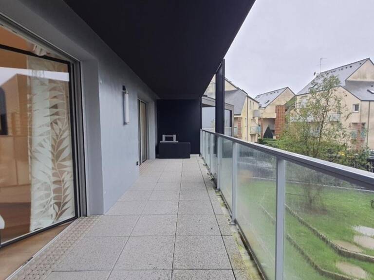 Appartement à RENNES centre ville  / Appartement récent de 2023 / 2 pièces avec une belle terrasse — photo 1
