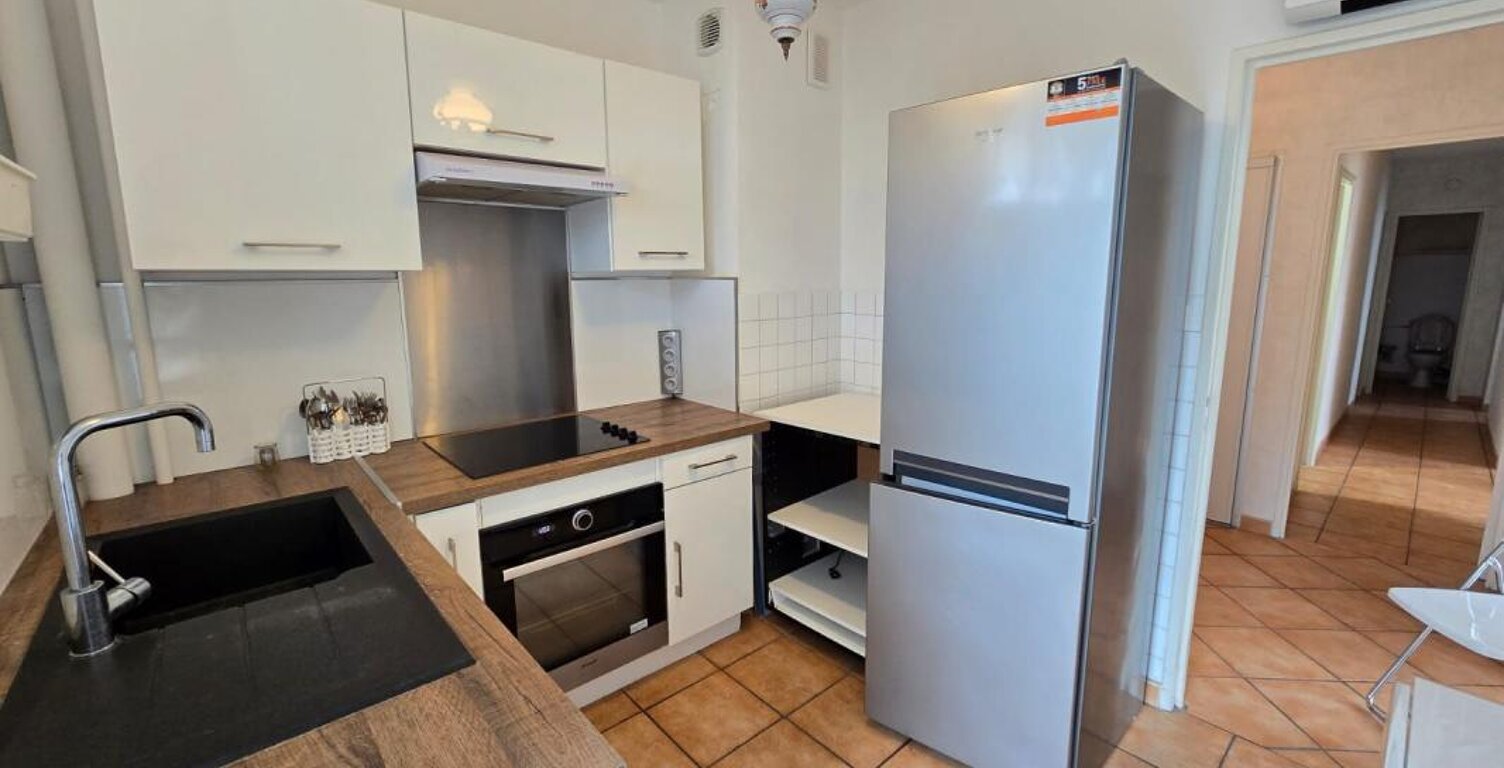 À LOUER – SPACIEUX T3 MEUBLÉ DE 74 M² À VERT-BOCAGE — photo 1